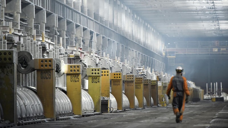 С 2026 года в России урезают мощности предприятий по производству кремния