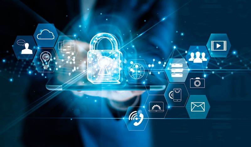 Аферисты рассылают россиянам фейковые повестки в суд