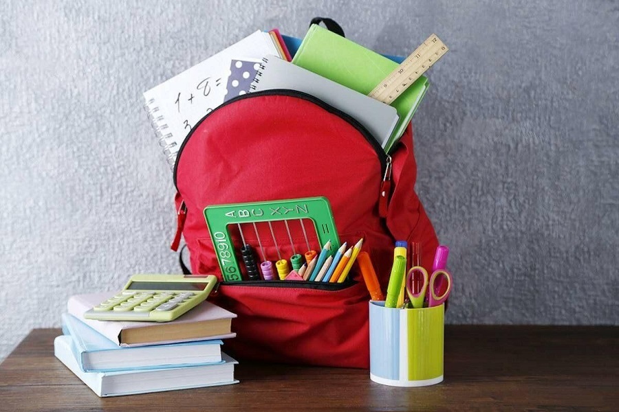 Аферисты разыгрывают школьную карту: угрозы для родителей перед 1 сентября в 2026 году
